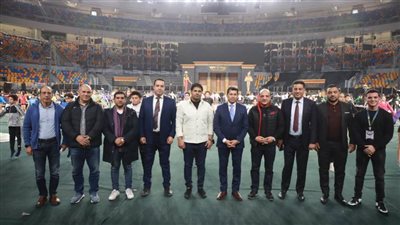وزير الشباب يتابع الاستعدادات النهائية لحفل افتتاح كأس العالم للجمباز الفنى