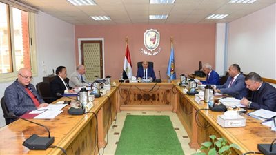 رئيس جامعة سوهاج يترأس لجنة اختيار المرشحين لمنصب مدير عام العلاقات العامة وأمين كليتي حاسبات ومعلومات والتربية النوعية