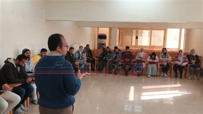 ورشة تدريبية عن مهارات العرض والتقديم ضمن 