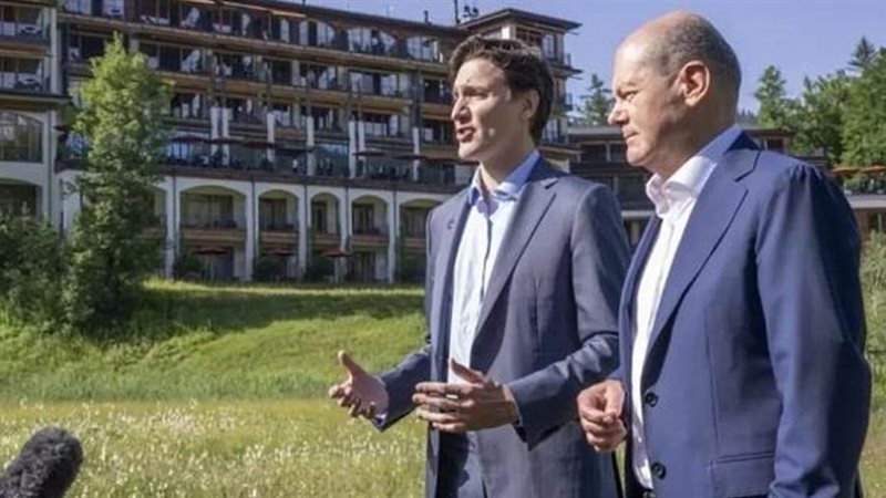 ترودو وشولتز