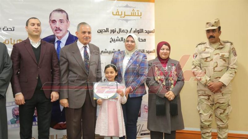 خلال التكريم