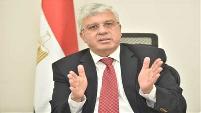 وزير التعليم العالي يوجه بتعظيم الاستفادة من بنك المعرفة المصري