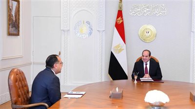 الرئيس السيسي يطلع على نتائج مشاركة رئيس الوزراء في قمة الحكومات بدبي