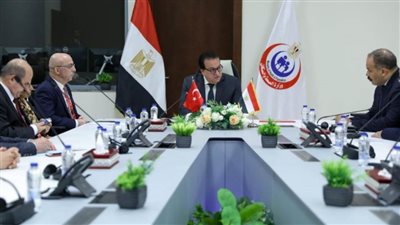 وزير الصحة يبحث التعاون مع الجمعية التركية لزراعة الأعضاء