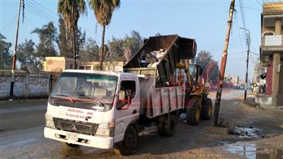 رش وتطهير المصالح الحكومية ومسح الشوارع ورفع مخلفات القمامة ببيلا