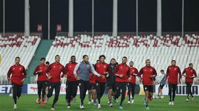 عاجل..انطلاق مباراة الأهلي وشباب بلوزداد 