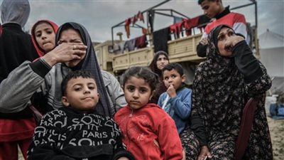 الإغاثة الطبية الفلسطينية: اكتظاظ شديد في مراكز الإيواء وانتشار الأمراض بين النازحين