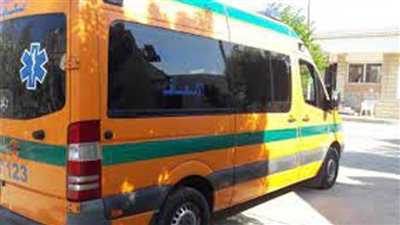 إصابة طفلة أثناء سيرها في الشارع صدمتها سيارة بشبين القناطر