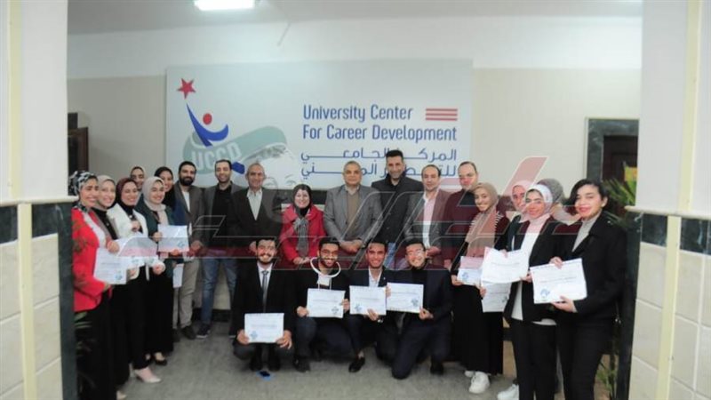 خلال التكريم