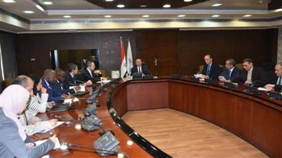 نائب رئيس البنك الدولي: بدء العمل في مشروع تطوير نظم الإشارات بالصعيد