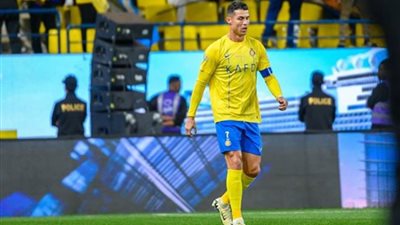 رونالدو يقود النصر للفوز على الفتح 2-1 في الدوري السعودي