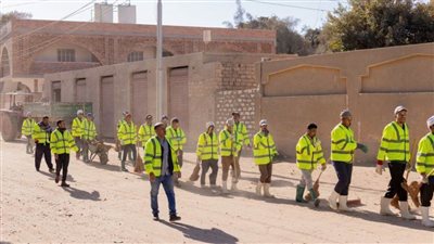 محافظ أسيوط يشيد بحملة 