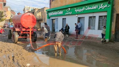كسح مياه الأمطار وجاهزية المعدات لمجابهة التغيرات المناخية بكفر الشيخ