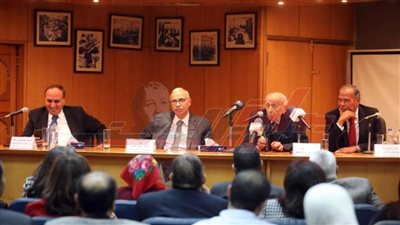 أنباء الشرق الأوسط تكرم محمد عبدالجواد في عيد ميلاده المائة