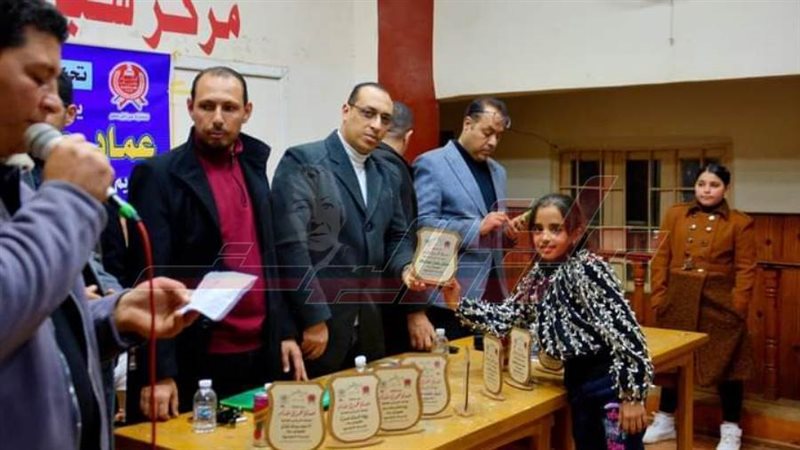 خلال التكريم