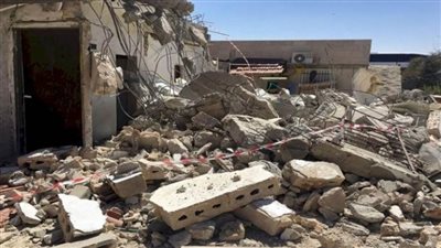 الاحتلال يجبر مقدسيا على هدم منزله ذاتيا في سلوان ويخطر بهدم منازل أخرى