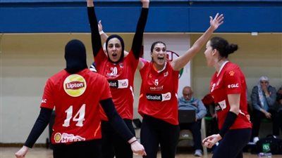 الأهلي يكمل عقد المتأهلين لنصف نهائي كأس مصر لسيدات الطائرة