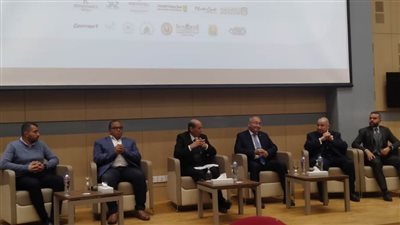 بحوث الصحراء يشارك في ملتقى التوظيف بجامعة الملك سلمان 