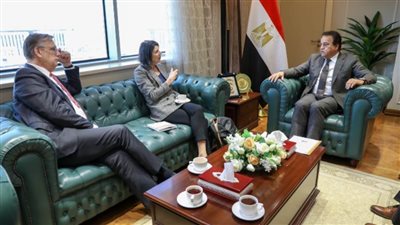 وزير الصحة يناقش سبل التعاون بين مصر وهولندا في دعم القطاع الصحي المصري