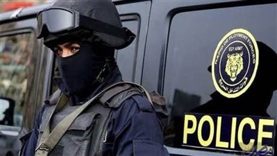 القبض على متهم ينصب على عملاء البنوك 