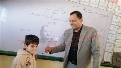 الزهيري يتفقد مدرسة الوزارية بالرياض للوقوف على سير العملية التعليمية