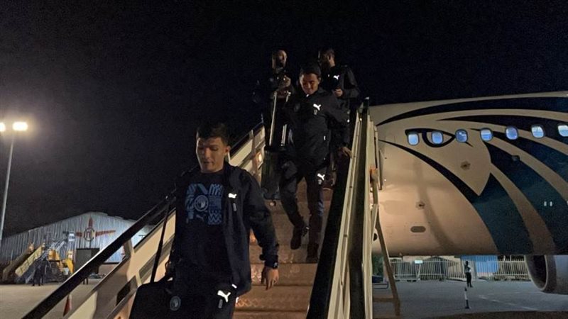 لحظة وصول بيراميدز