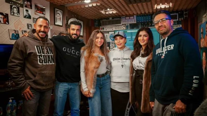 أصالة بين فريق عمل