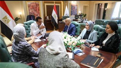 وزير الصحة يعقد اجتماعًا لمتابعة الموقف التنفيذي للمشروع القومي لمشتقات البلازما