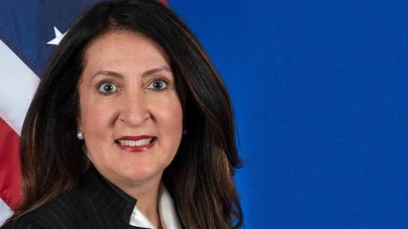 سفيرة الولايات المتحدة