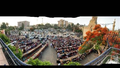 صناع الخير تشارك مجموعة من فاعلي الخير في تنظيم أكبر مائدة الرحمن بـ