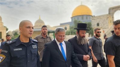 عاجل.. مجلس الحرب الإسرائيلي يسحب صلاحيات بن غفير بشأن المسجد الأقصى.. ولابيد يرحب بالقرار