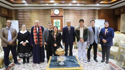 محافظ المنيا: 167 وصلة لمياه الشرب.. وتوزيع عبوات سلع غذائية بقرى سمالوط