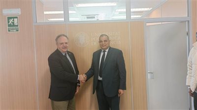  رئيس جامعة كفر الشيخ يزور جامعة بوليتكنيكا بمدينة فالنسيا الإسبانية          