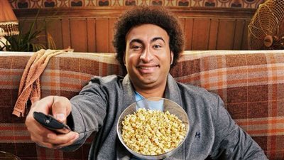 علي ربيع ينشر الملصق الدعائي لفيلم 