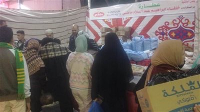 إقبال كبير من المواطنين بالإسكندرية على معارض أهلًا رمضان  
