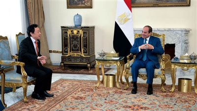 عاجل ..السيسي يؤكد سعي مصر لتحقيق طفرة في مساحة الأراضي الزراعية والتوسع الرأسي