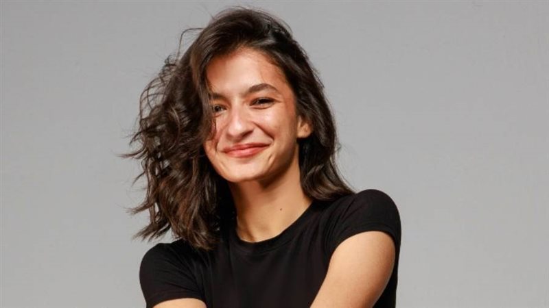 الفنانة الصاعدة أميرة