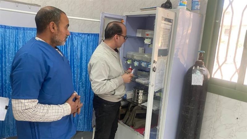 وكيل الصحة يتابع