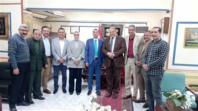 وكيل تعليم بني سويف.. مجلس الأمناء والأباء والمعلمين جزء من المنظومة التعليمية