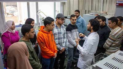 معمل متبقيات المبيدات يستقبل وفدًا طلابيًا من زراعة عين شمس