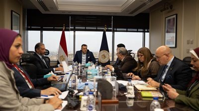 عيسى يترأس الاجتماع الثانى للجنة الخاصة لمناقشة استراتيجية التنشيط السياحى  