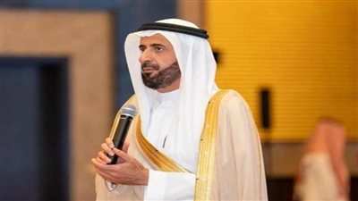 وزير الحج والعمرة يستعرض التسهيلات المقدمة للحجاج عبر منصة 