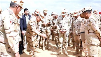 عاجل.. رئيس الأركان يتفقد منظومة التدريب القتالي داخل أحد تشكيلات الجيش الثاني  