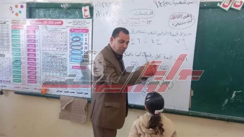 الأستاذ محمد الزهيري