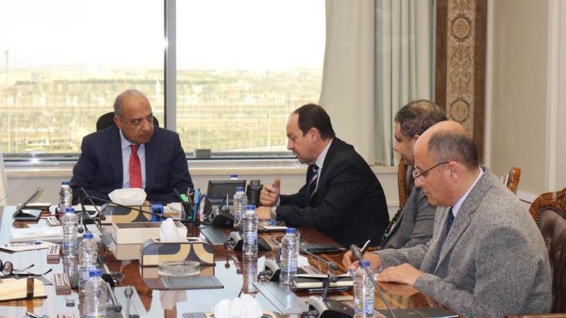 وزير قطاع الأعمال