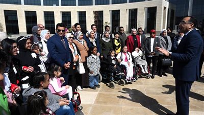 عاجل.. رئيس الوزراء يلتقي مجموعة من الأطفال من ذوي الهمم وأسرهم