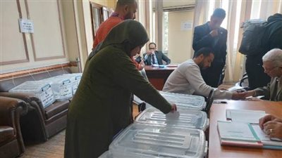 استمرار توافد الأطباء البيطريين على انتخابات التجديد النصفى