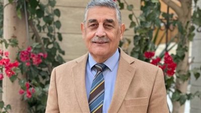 محسن توفيق: يجب وضع مخصصات مالية في موازنة الدولة لإعانة المحامين