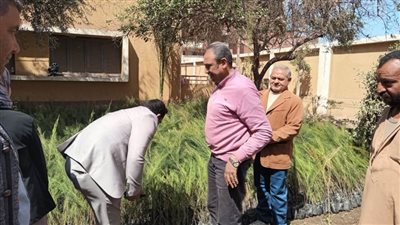 محافظ بني سويف يتابع المرحلة الثانية من مبادرة 