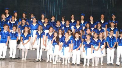 مواهب دار الأوبرا بين أغاني عيد الأم وباليه كسارة البندق